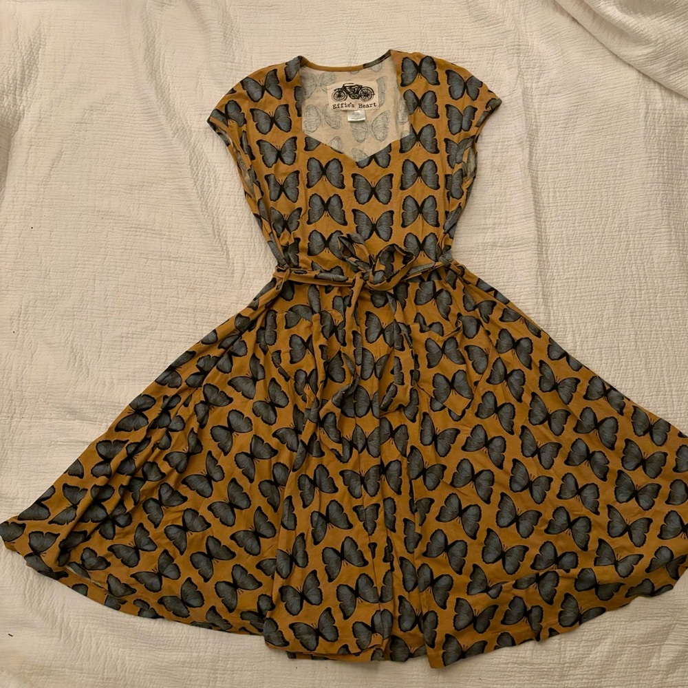 Effie’s Hearts yellow/ mustard with blue butterflies 🌞🦋